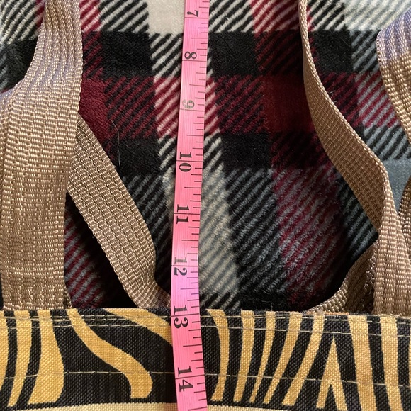 Safari Animal Print Tote New No Tags beautiful - Picture 10 of 11